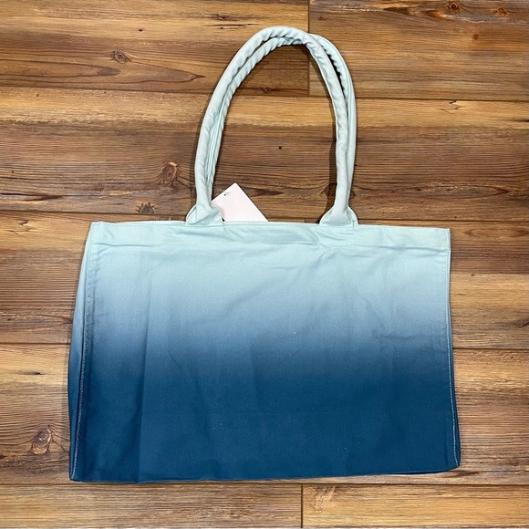 Athleta Tote Bag Blue Ombre Large Canvas Shopping Gym Bag Travel 19.5 X 13 NWT - Picture 2 of 5
